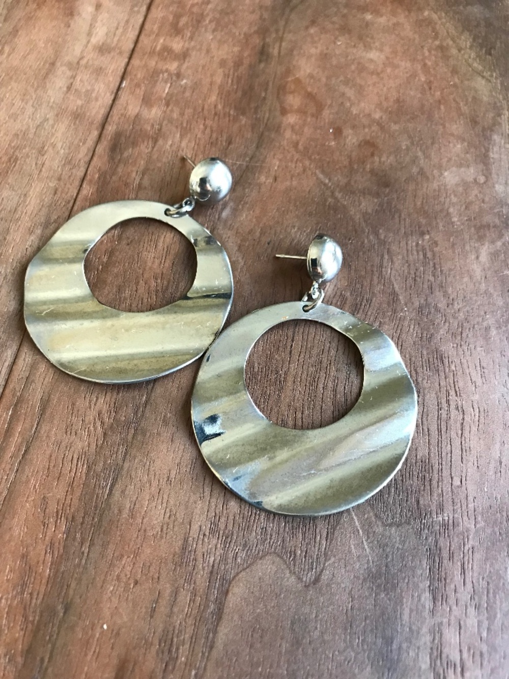 Vintage‎ Gold-Tone Wavy Round Dangle Earrings Pierced 80s Statement